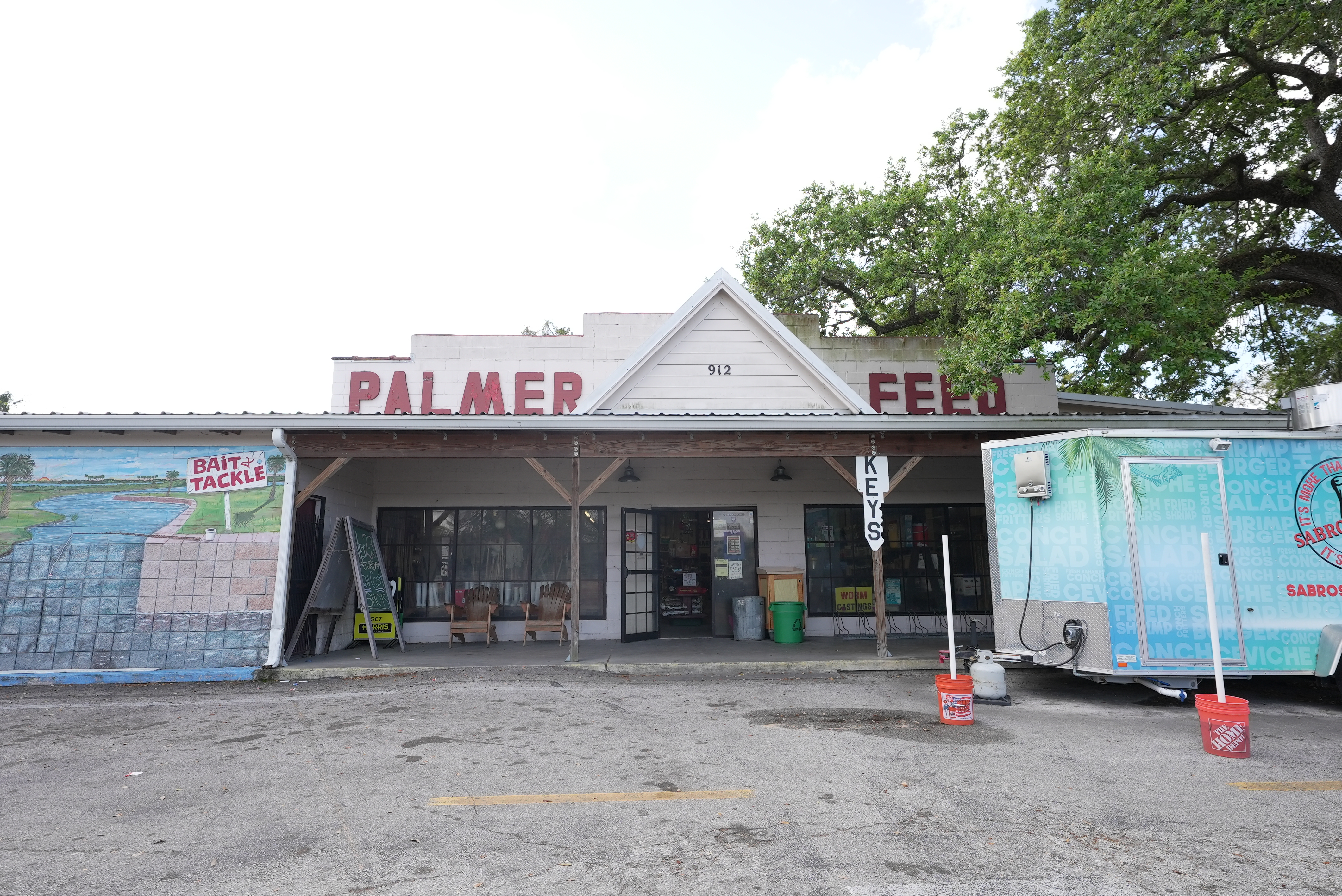 Palmers Feed Store