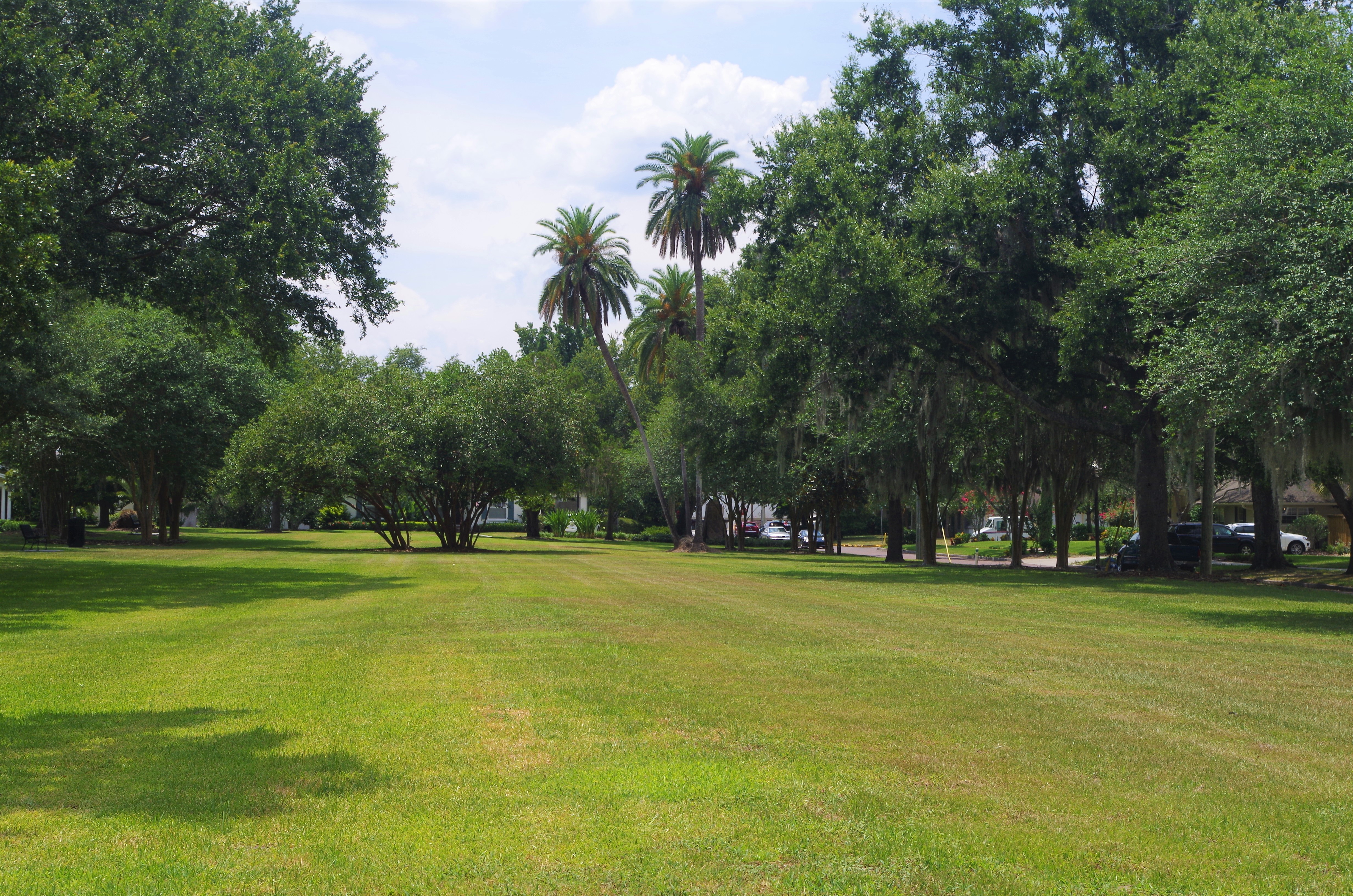 Ivanhoe Plaza Park City Of Orlando - 